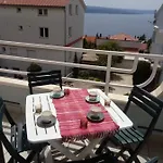 Ketryn Apartment *