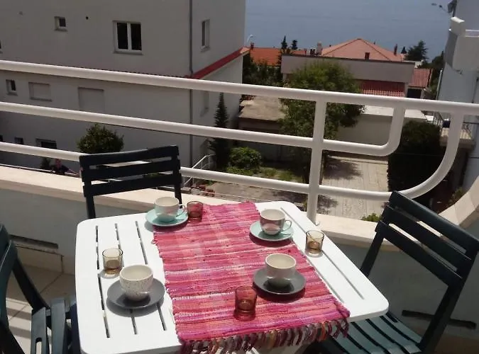 Ketryn Apartman *