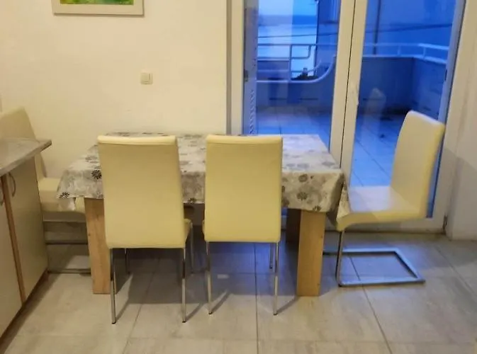 Ketryn Apartman