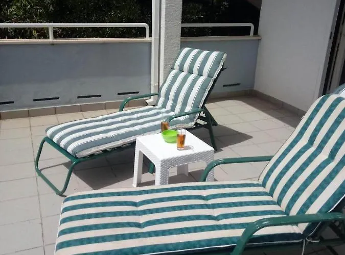 Ketryn Apartman *