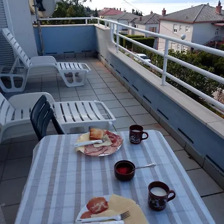 Ketryn * Crikvenica